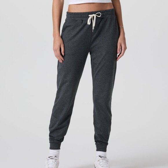 Vuori Performance Jogger in Charcoal Heather Size Small - Picture 4 of 5